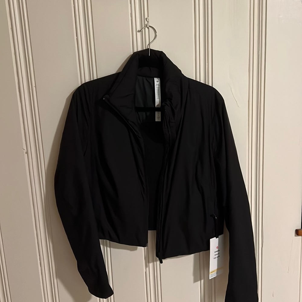 Lululemon Jacket - Soft Matte Insulated Cropped J… - image 4